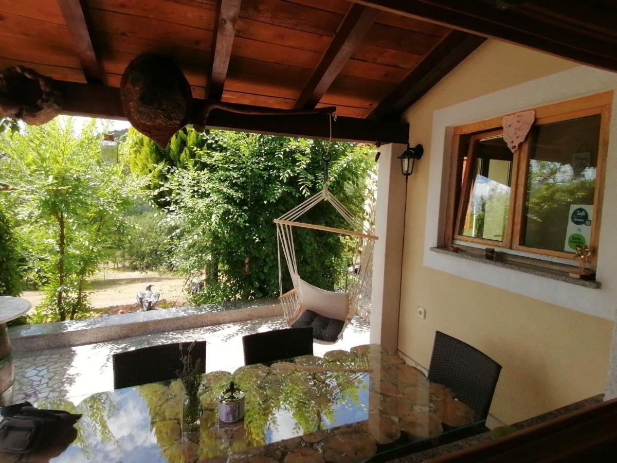 Holiday House Dol Cerovlje Zewnętrze zdjęcie