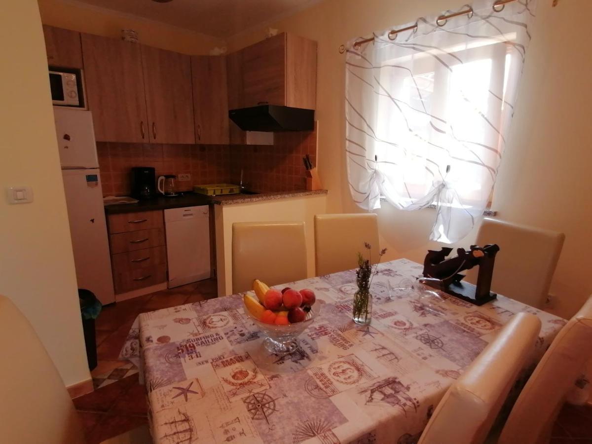 Holiday House Dol Cerovlje Zewnętrze zdjęcie