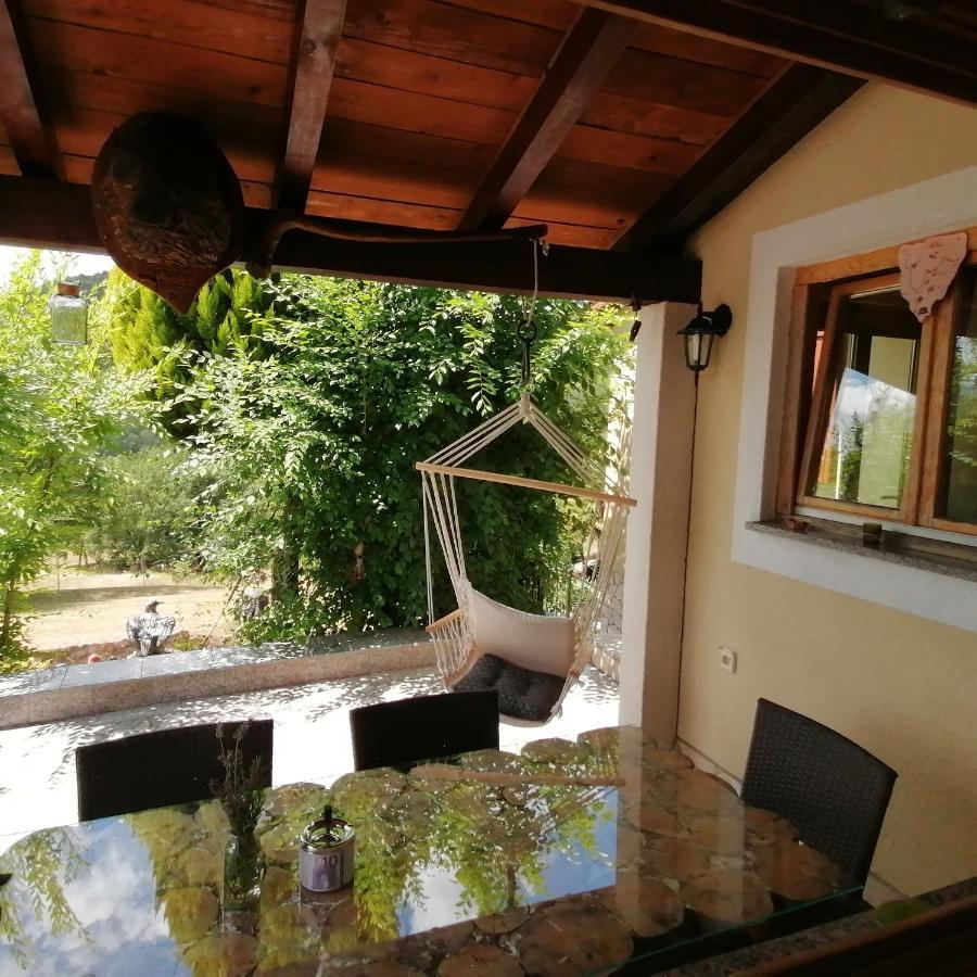Holiday House Dol Cerovlje Zewnętrze zdjęcie
